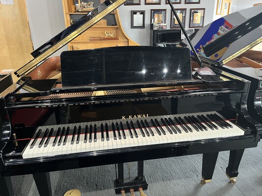 Kawai GE30 Ebony Polish