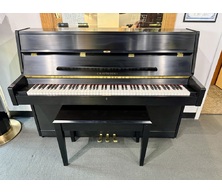 Cristofori V425 Ebony Satin